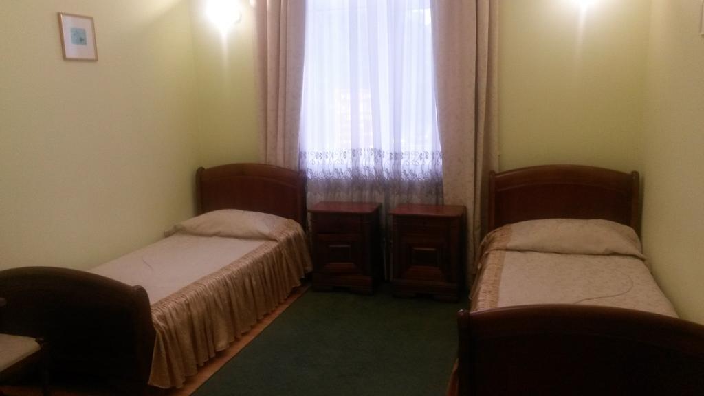 Marlen Hotel Rivne Værelse billede