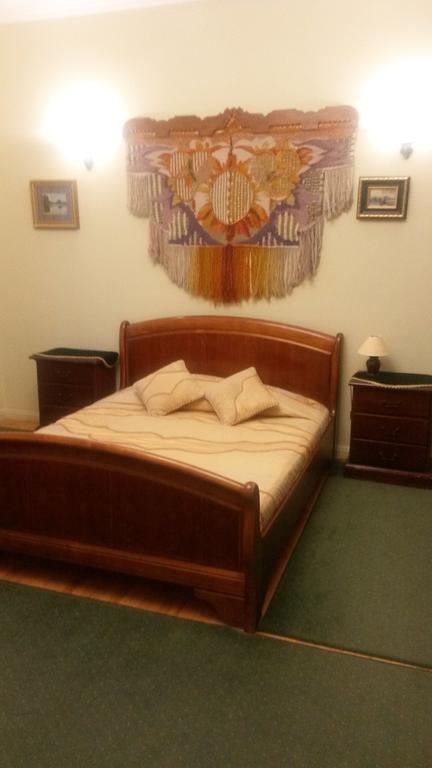 Marlen Hotel Rivne Værelse billede